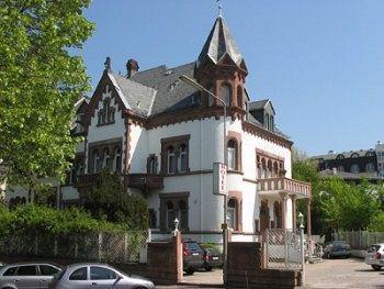 Hotel Am Berg Франкфурт-на-Майне Экстерьер фото