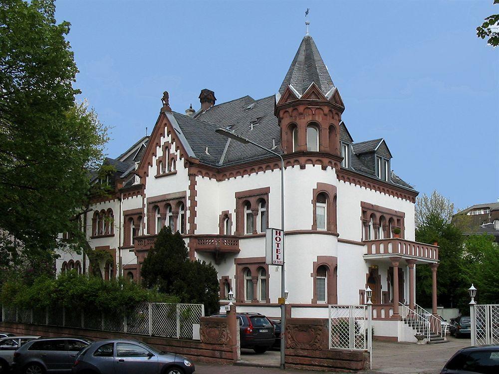 Hotel Am Berg Франкфурт-на-Майне Экстерьер фото